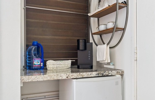 Kahuku Condo | New! Tiki Terrace Studio@Turtle Bay-Near beach,AC