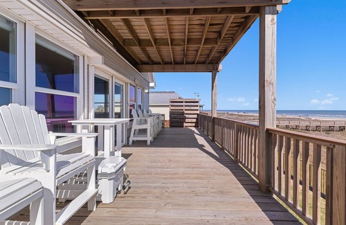Miramar House | NEW TO THE MARKET - Beach Front