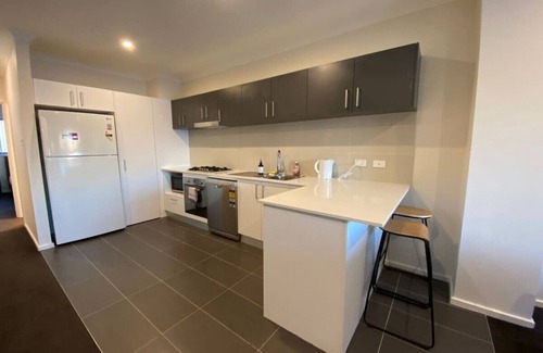 Franklin House | New to VRBO: 4BR/3BA Modern Townhouse at the Heart of Franklin