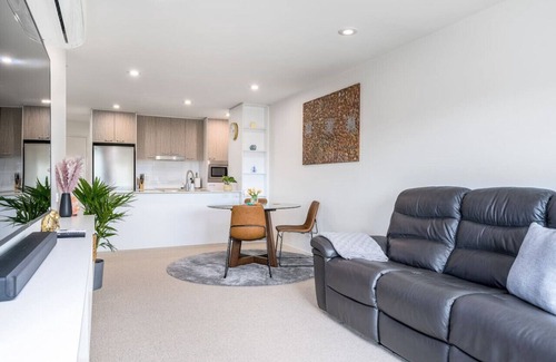 Braddon Apartment | New to VRBO: Impeccable Apt in the Heart of Canberra