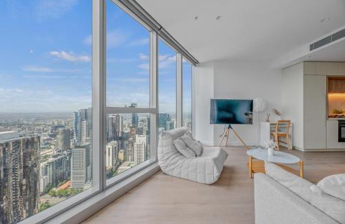 Melbourne Central Business District Apartment | NEW Top Floor L70 CBD Luxury Apt