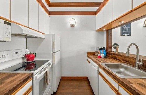 Poipu Condo | NEW! Top Floor Views with A/C in Poipu Beach, Resort Amenities