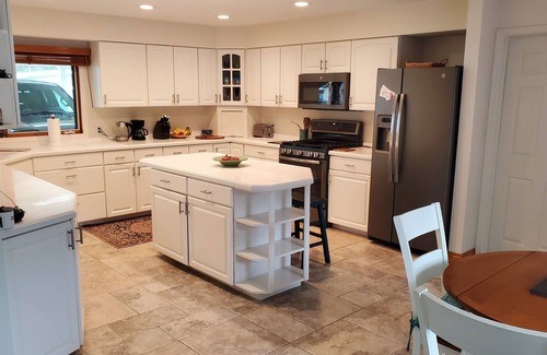Rapid City House | NEW! TORCH RIVER FAMILY COMPOUND