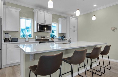 Ono Island House | New Townhome with Private Beach Club