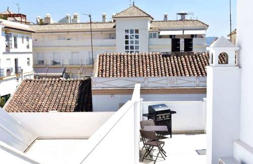 Nerja City Centre House | New Townhouse in the heart of Nerja with Jacuzzi