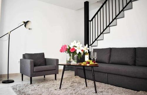 Nerja City Centre House | New Townhouse in the heart of Nerja with Jacuzzi