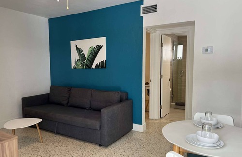 The Roads Condo | ✨ New Two Bedroom plus Free Parking