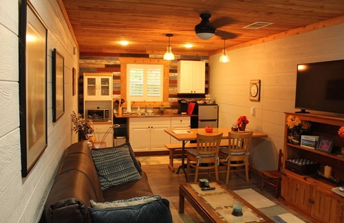 Weatherford House | New, two room detached guest suite.