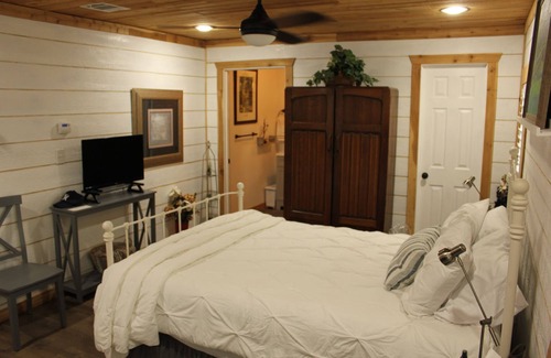 Weatherford House | New, two room detached guest suite.