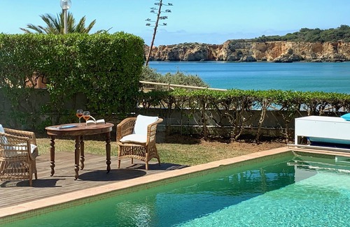 Portimao Villa | NEW - Unique - Romantic holiday villa directly on the sea - with beach access