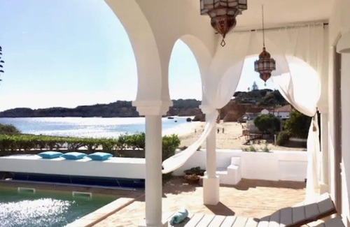 Portimao Villa | NEW - Unique - Romantic holiday villa directly on the sea - with beach access