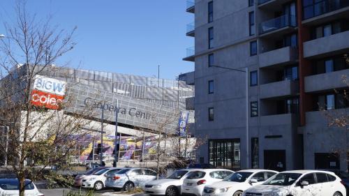 Braddon Apartment | New unit next to Myers