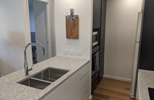Braddon Apartment | New unit next to Myers
