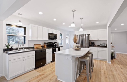 Richfield House | NEW Updated + Modern Home in a Central Location