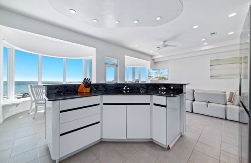Ono Island House | New Updates for 2025 | Gulf Front | Sleeps 20 | Swim Spa | Beach Getaways
