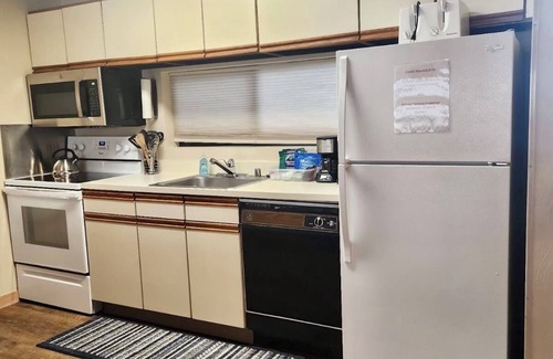Champion Condo | New upgrades! Ski In, Ski Out Slopeside - Clean, cozy, warm, fabulous, hot tub.