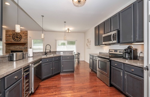 Northside House | *New* Urban Escape | Minutes from Attractions!