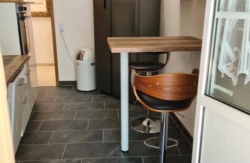 Mucheln Apartment | NEW! Vacation apartment in Mücheln with balcony