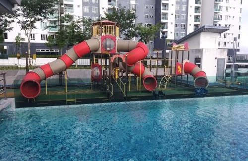 Kajang Apartment | New Vacation Homestay @Forest Valley