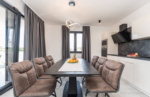 Privlaka Villa | NEW VILLA ANGELO 2020, with SAUNA, GYM , HEATED POOL!