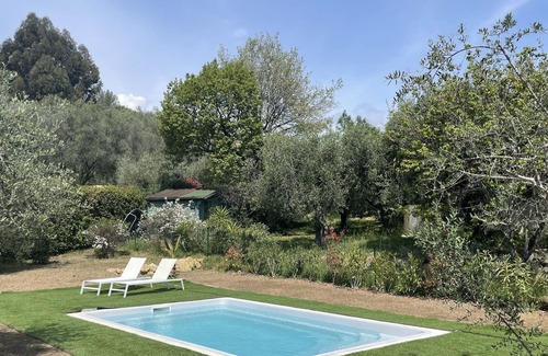 Le Rouret House | New villa in absolute calm