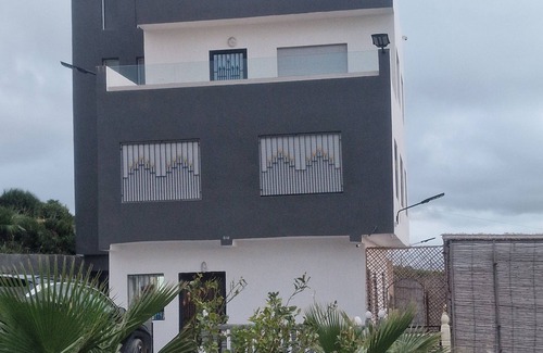 Al Bahraoyine House | New Villa - Large Private Swimming Pool - 6 Bedrooms, full mountain view.