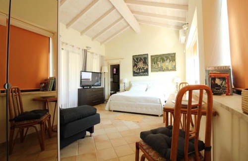 Capitana Villa | New villa next to beautiful beach