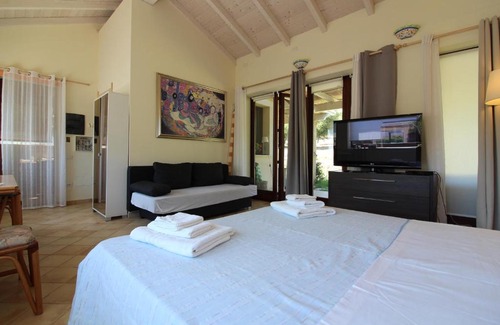 Capitana Villa | New villa next to beautiful beach