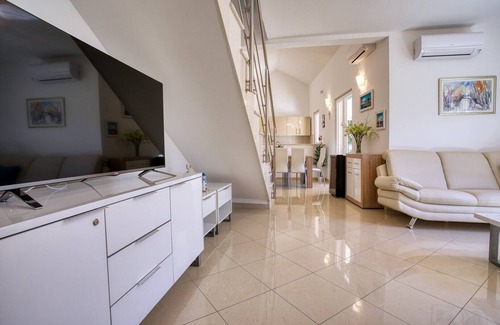 Dracevica Villa | NEW! Villa SAN with heated pool, traditional surroundings, 3-bedrooms
