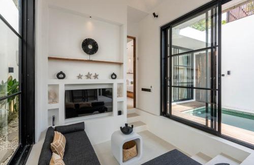 Kediri Villa | NEW! Villa Sasi - 1BR Villa in Kedungu