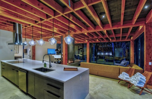 Mont-Tremblant House | NEW! Villa Woodland | 7 Bedrooms | Game Room | Spa | Tremblant Living