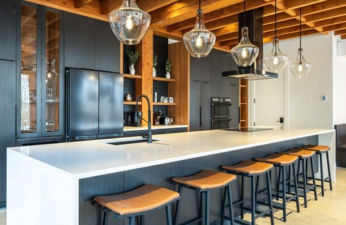 Mont-Tremblant House | NEW! Villa Woodland | 7 Bedrooms | Game Room | Spa | Tremblant Living