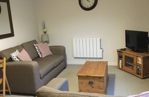 Crianlarich House | New Village apartment close to train station.
