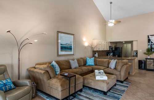 April Sound House | NEW! Waterfront, Wrap-Around Deck, Stunning Lake Conroe View, Spacious, Grill, King Bed