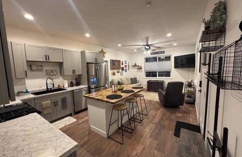 Wasilla House | NEW & welcoming guesthouse in family-friendly neighborhood close to town
