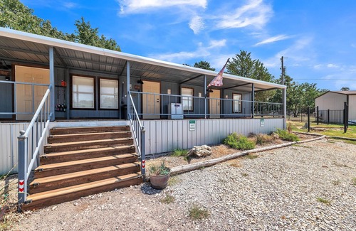 Kingston Apartment | NEW! Wild Horses (Suite 1) by The Lodges at Fossil Creek