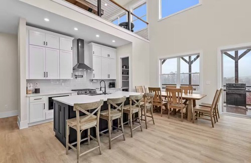 Edens Gate House | NEW with VIEWS Modern 4BR w Hot Tub, Fire Pit, Game Room, Near New River!