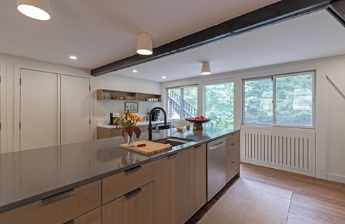 Zena House | NEW! Woodstock-Private-Exquisite-Modern A-Frame-Minimum Stays are Monthly!