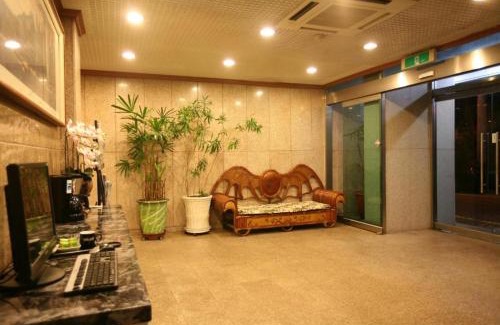 Namyeong-dong Hotel | New World Hotel Yongsan