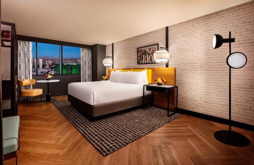 Las Vegas Strip Resort | New York-New York