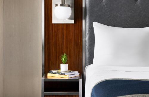 Garment District Hotel | New Yorker by Lotte Hotels