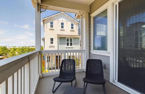 Newark Apartment | Newark 4br w garage nr restaurants park SFO-1577