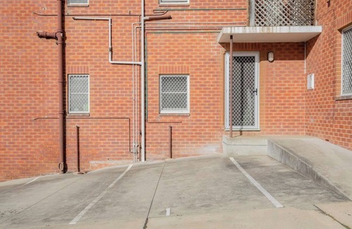 Newcastle Apartment | Newcastle Nook Convenient Comforts in the CBD