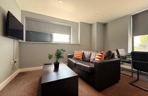 Newcastle-upon-Tyne Apartment | Newcastle Quayside Apartment -Sleeps 4 - Parking
