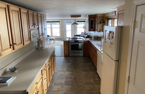 Bristol House | Newfound Lakefront Home!