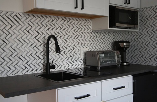 North Park Hill Condo | Newley remodeled studio in Denver/Park Hill