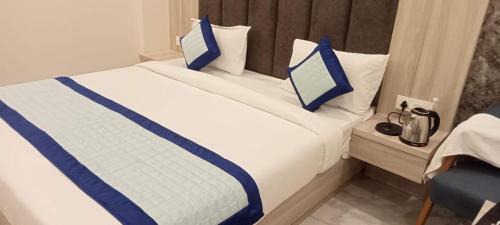 Paharganj Hotel | Newly Built Ambience urban Retreat New Delhi