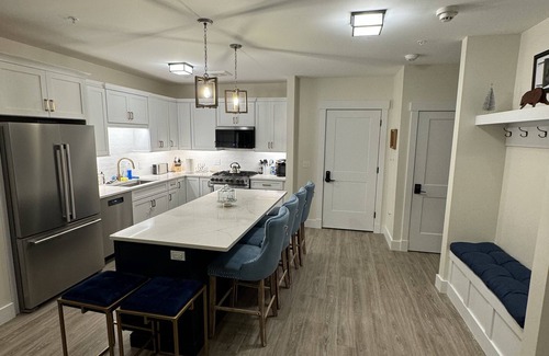 North Conway Condo | Newly built Luxurious Ski-In/Out Fairbank Lodge Condo on Cranmore Mountain