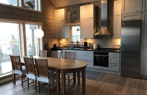 Jarvso Ski Chalet | Newly built mountain cottage with wonderful views