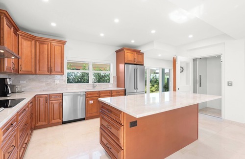 Birch Park Finger Streets House | Newly Built Oceanfront Beach House in Fabulous Fort Lauderdale